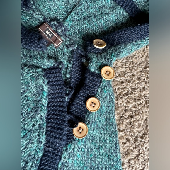 Women's Teal Hooded Sweater with Button Detail - Picture 4 of 5